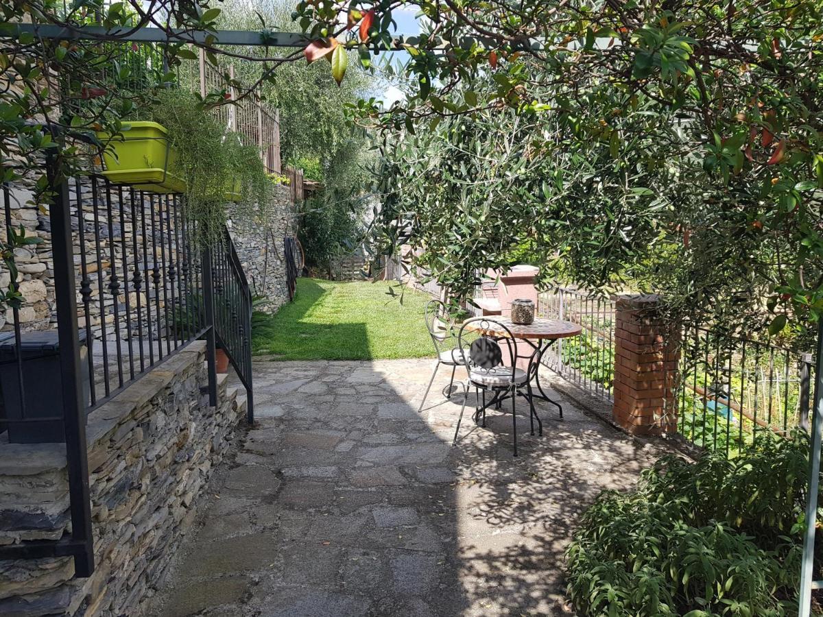 Casa Elisa Villa Долчедо Екстериор снимка
